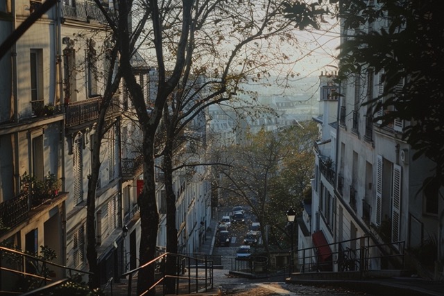 jeu piste insolite montmartre team building 3 Moyenne