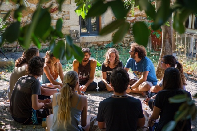 theatre slideshow impro en ligne team building 3 Moyenne