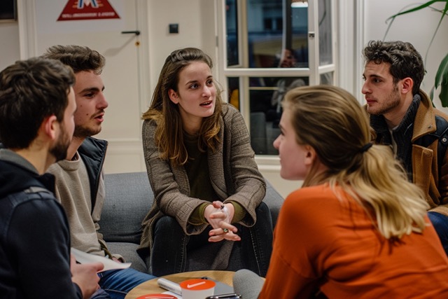 cap solidaire jeu team building paris 11eme 2