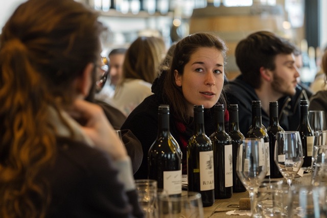 initiation degustation vins havre team building 3