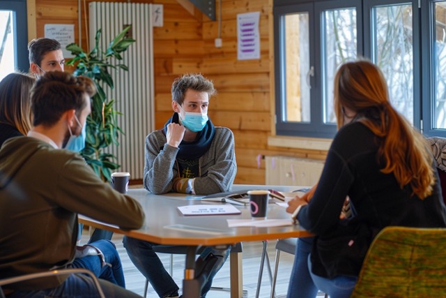 jeu rse cluedo co2 team building paris 11eme 3