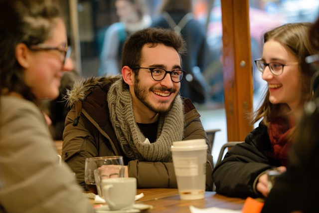 team building cafe 4