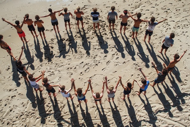 team building sportif a marseille renforcer cohesion equipe activites sportives 1
